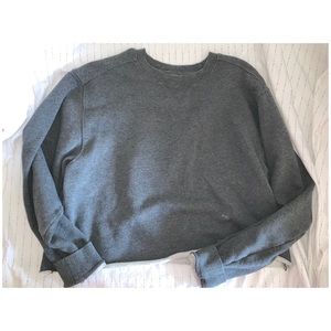 Cropped Grey Sweatshirt